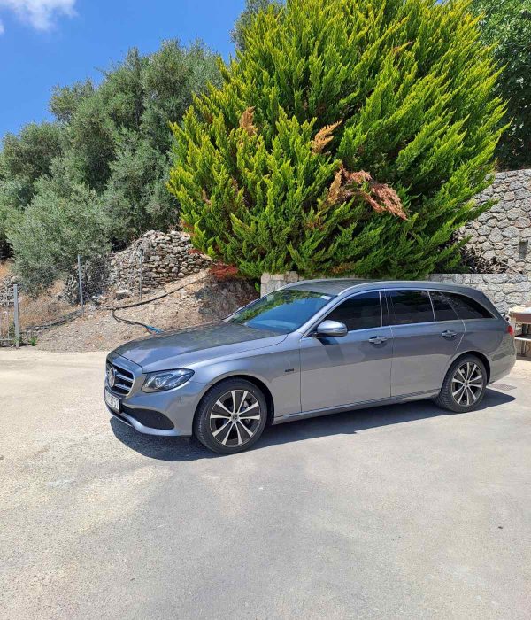 Mercedes E300